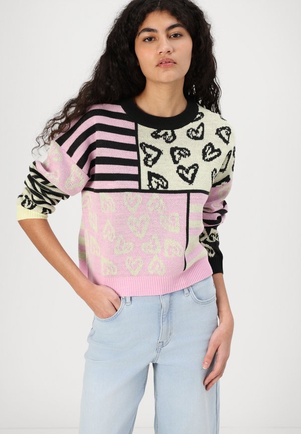 ONLURSULA CROPPED PULL - Jumper3