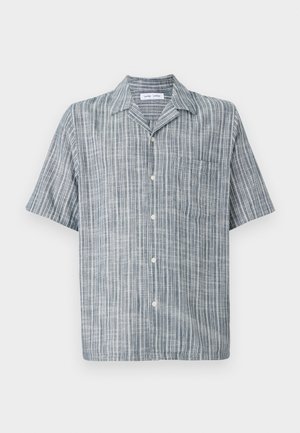 Short-sleeve button-up shirt in light blue and white stripes, made of lightweight fabric, featuring a collar and a chest pocket.