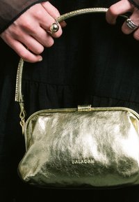 BALAGAN ROHA - Handväska - gold coloured