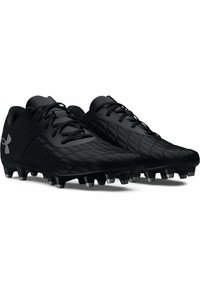 Zwarte voetbalschoenen met een gestructureerd, gewatteerd ontwerp, voorzien van een slanke silhouet, zwarte veters en meerdere zwarte noppen op de zool.