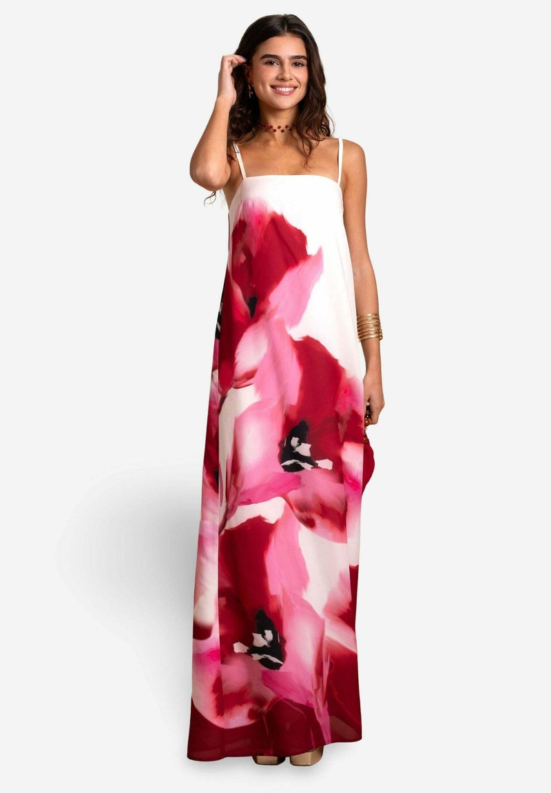 Maxikleid aus leichtem Stoff mit weißem Grund und großen roten und pinken Blumenmustern. Schmale Spaghettiträger und fließende Silhouette.