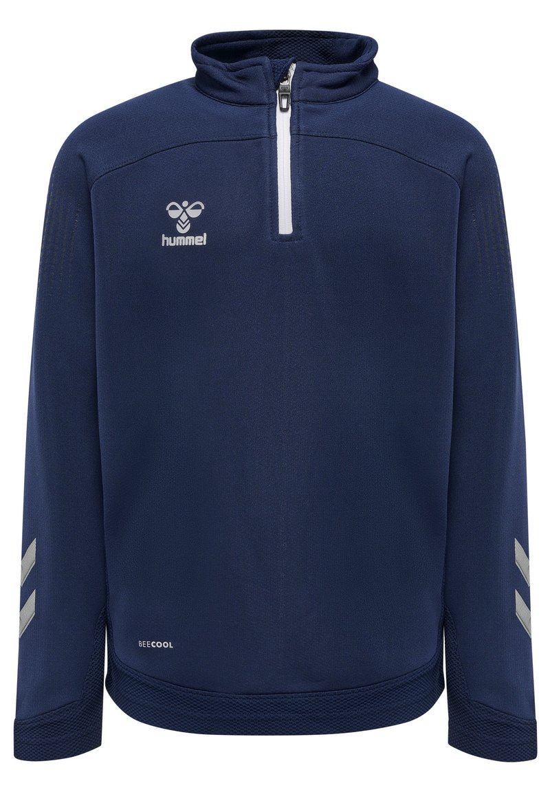 Granatowy sportowy pulower z pół zamkiem, wykonany z teksturowanej tkaniny, z odblaskowymi srebrnymi akcentami oraz małym logo marki na klatce piersiowej.