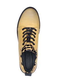 Manitu Trainers - gelb