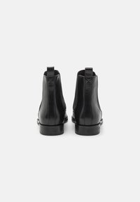 Pier One Stivaletti - black
