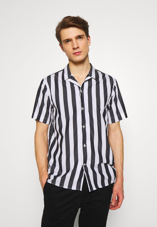 CAMP WIDE - Shirt - white/black