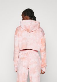 Nebbia RE-FRESH - Hoodie - pink