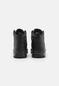 Nike Sportswear MANOA '17 UNISEX - Botines con cordones - black