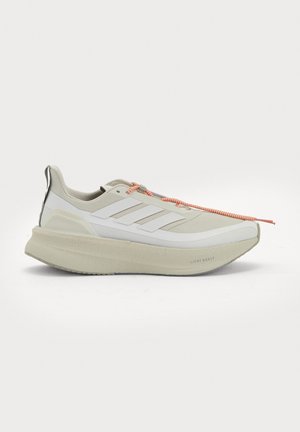 adidas Performance, ULTRABOOST 5 HERMANOS KOUMORI - Katujuoksukengät - alumina/grey one/silver-coloured