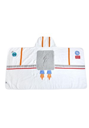 Witte handdoek met capuchon, ontworpen als een raket met een grijs paneel, oranje strepen, raketvlammen en "Space Cadet" patchdetails.