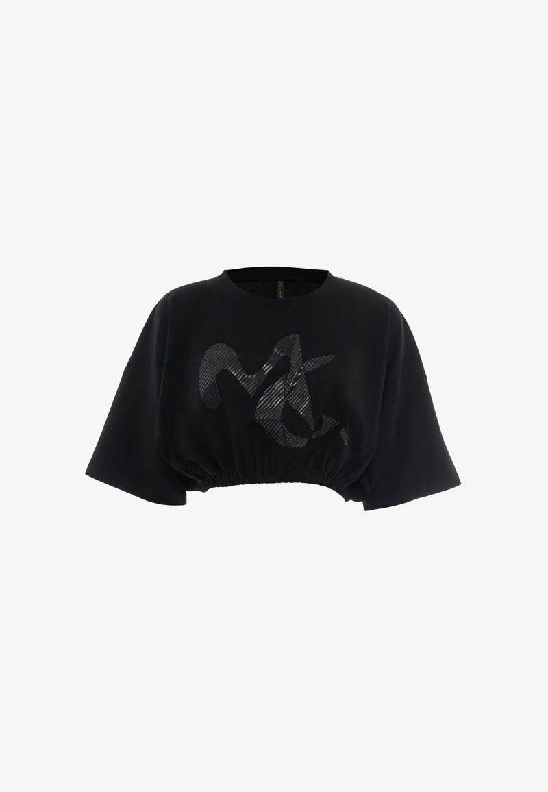 T-shirt nero cropped con maniche larghe, orlo elastico e grafica astratta nera lucida sul davanti.