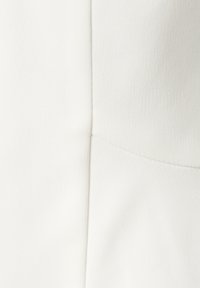 Swing Blazer - ecru