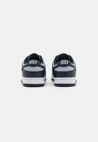 Nike Sportswear DUNK RETRO - Sapatilhas - wolf grey/dark obsidian/total orange