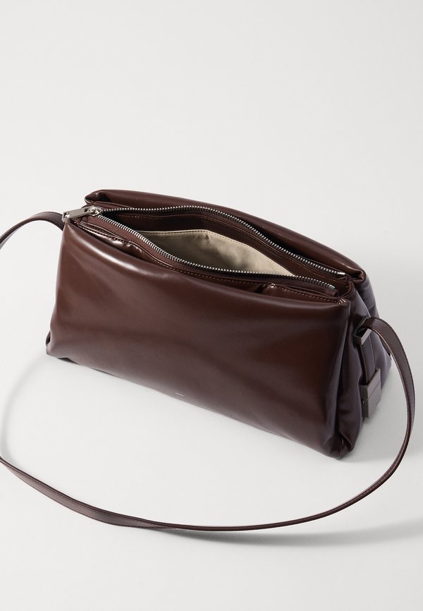 PILLOW BAU - Handbag3