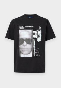 Επιλέχθηκε, black