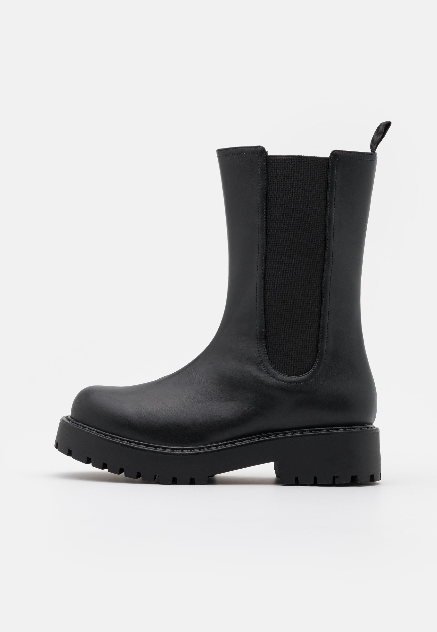 vegan plateau boots