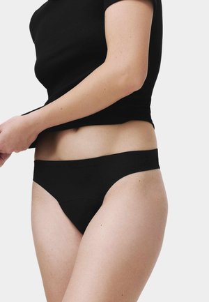 Marks & Spencer, 3 PACK NO VPL LIGHT ABSORBENCY PERIOD THONGS - Tanga - black