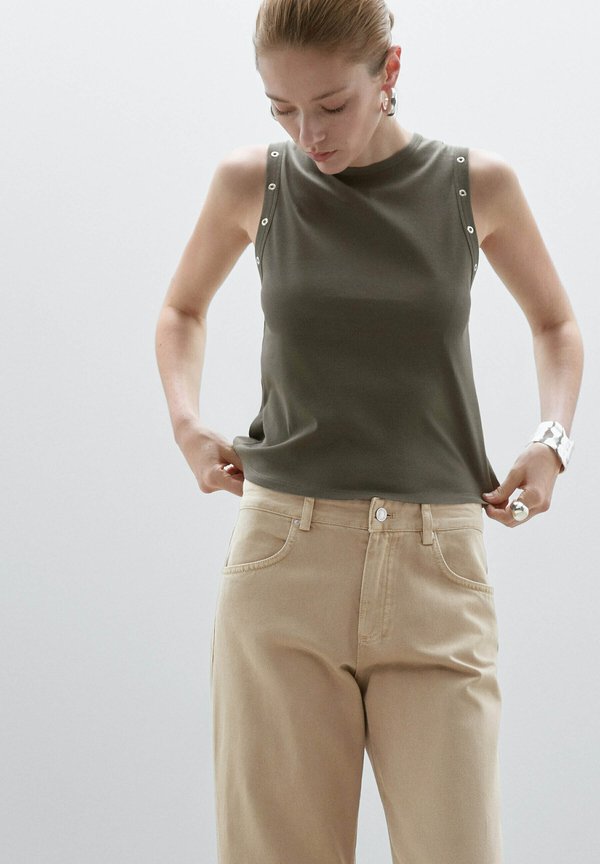 CROPPED WITH EYELETS  - Top