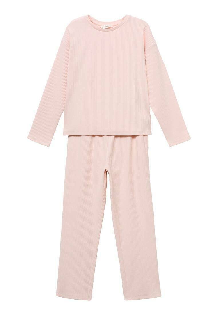 Light pink, ribbed two-piece set featuring a long-sleeve top and matching pants. Soft fabric with a relaxed fit and rounded neckline.