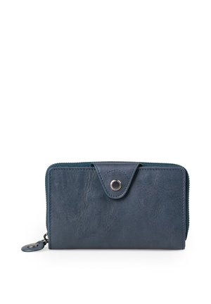 Marineblaue Lederbrieftasche mit Reißverschlussverschluss, vorderem Druckknopf-Riemen und rundem Reißverschluss-Ziehgriff auf weißem Hintergrund.