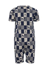 Marineblauwe romper met korte mouwen, voorzien van een schaakpatroon met beige afbeeldingen, waaronder letters en cijfers, gemaakt van een zachte stof.