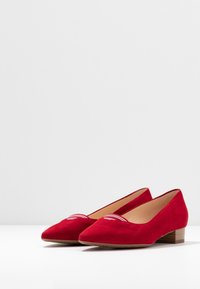 Peter Kaiser Klassieke pumps - red