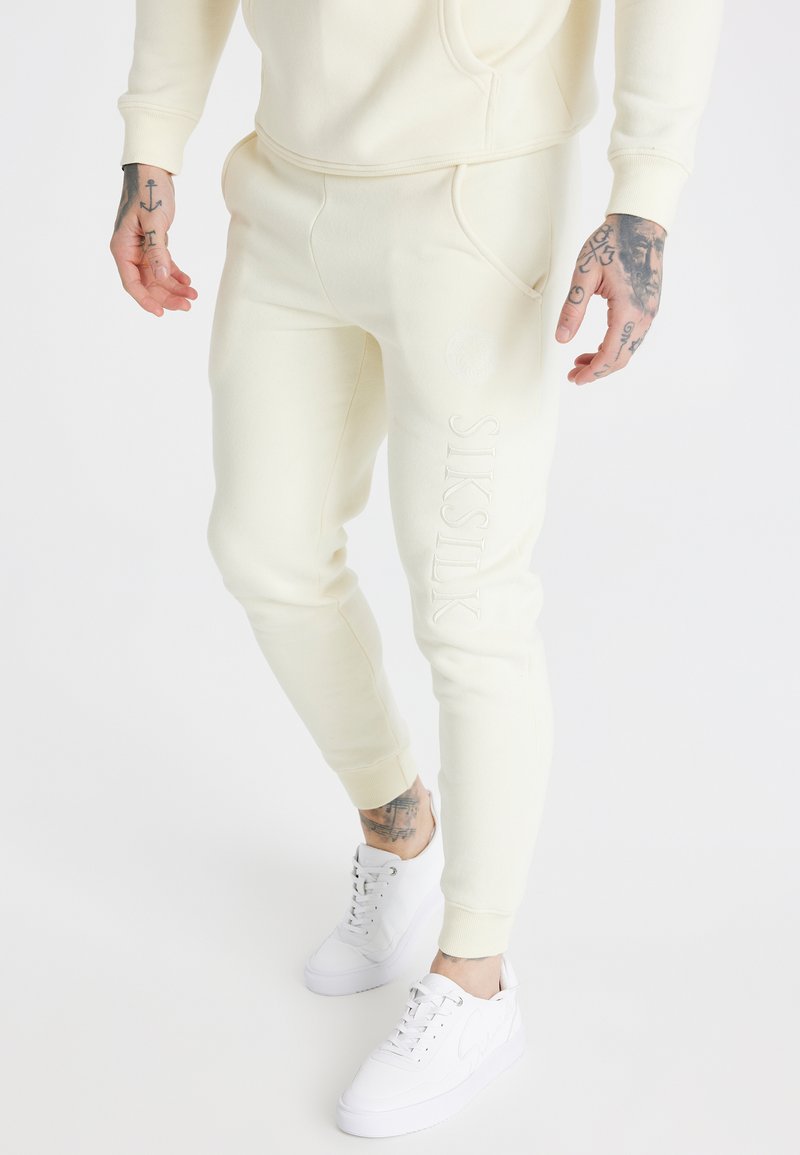 SIKSILK MESSI X SIKSILK CUFFED PANT UNISEX - Träningsbyxor - ecru