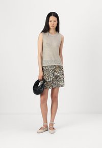 JDY JDYRAY SHORT SKIRT - Mini sijonas - pumice stone