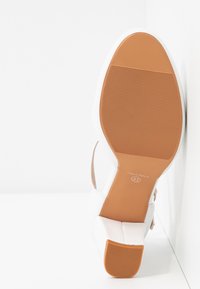 Anna Field by Zalando Escarpins à plateforme - white