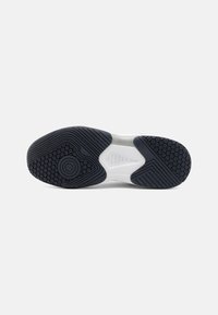 Thumbnail Image 5