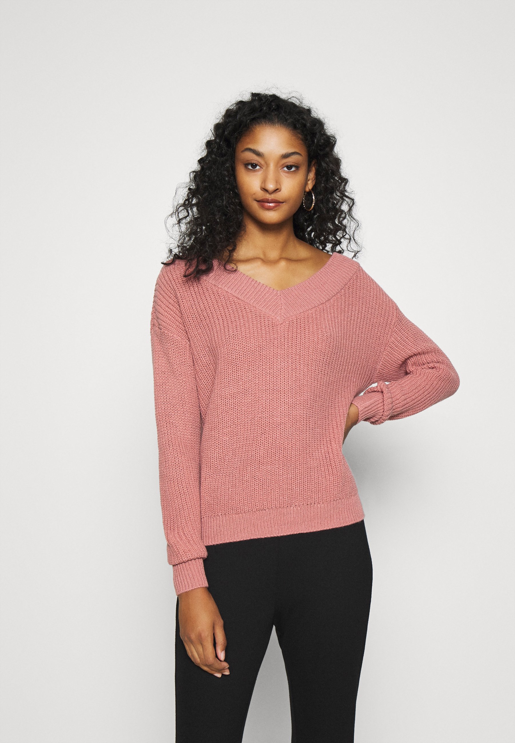 rose jumper womens
