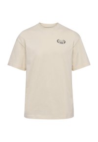 Beige bomulds t-shirt med korte ærmer, rund halsudskæring og et lille "SWARM" logo patch på venstre bryst. Blød tekstur, normal pasform.