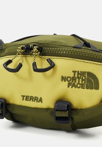 The North Face TERRA LUMBAR 3L UNISEX - Bæltetasker - forest olive/yellow silt