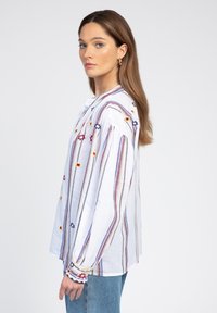 AN'GE Blouse - ecru
