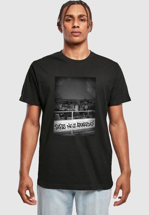 T-shirt z nadrukiem