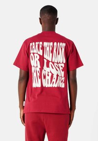 Niet geselecteerd, burgundy