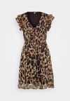 ONLASTA LIFE PEEKABOO DRESS  - Dnevna obleka - black
