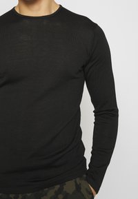 Casual Friday Strickpullover - black