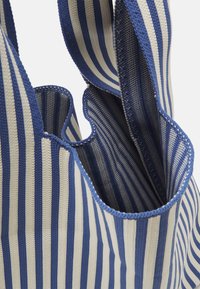 HVISK CARRY - Tote bag - navy blue