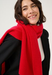 Kaffe KAELLIE - Sjal / Tørklæder - fiery red
