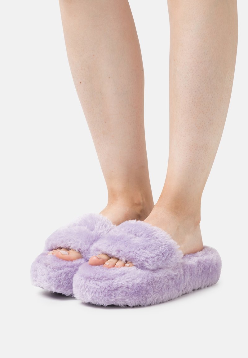 Juicy Couture STACKED SLIDE Slippers pastel lilac/lilac Zalando.de