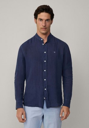 TAILORED FIT LINEN PORTER SHIRT - Shirt - ink blue