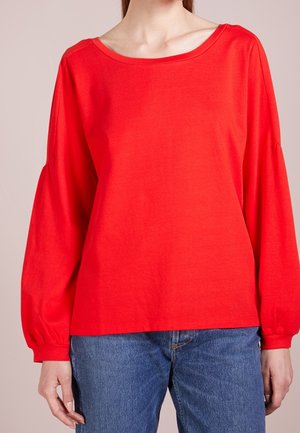 Pitkähihainen paita - red