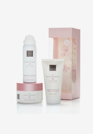 TRIAL SET SAKURA - Körperpflegeset - -