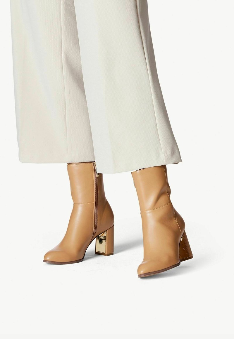 Tamaris Botines - brown