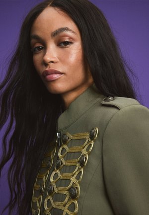Stradivarius, Blazer - khaki
