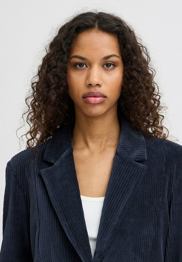 IHTAMARY - Short coat - total eclipse3