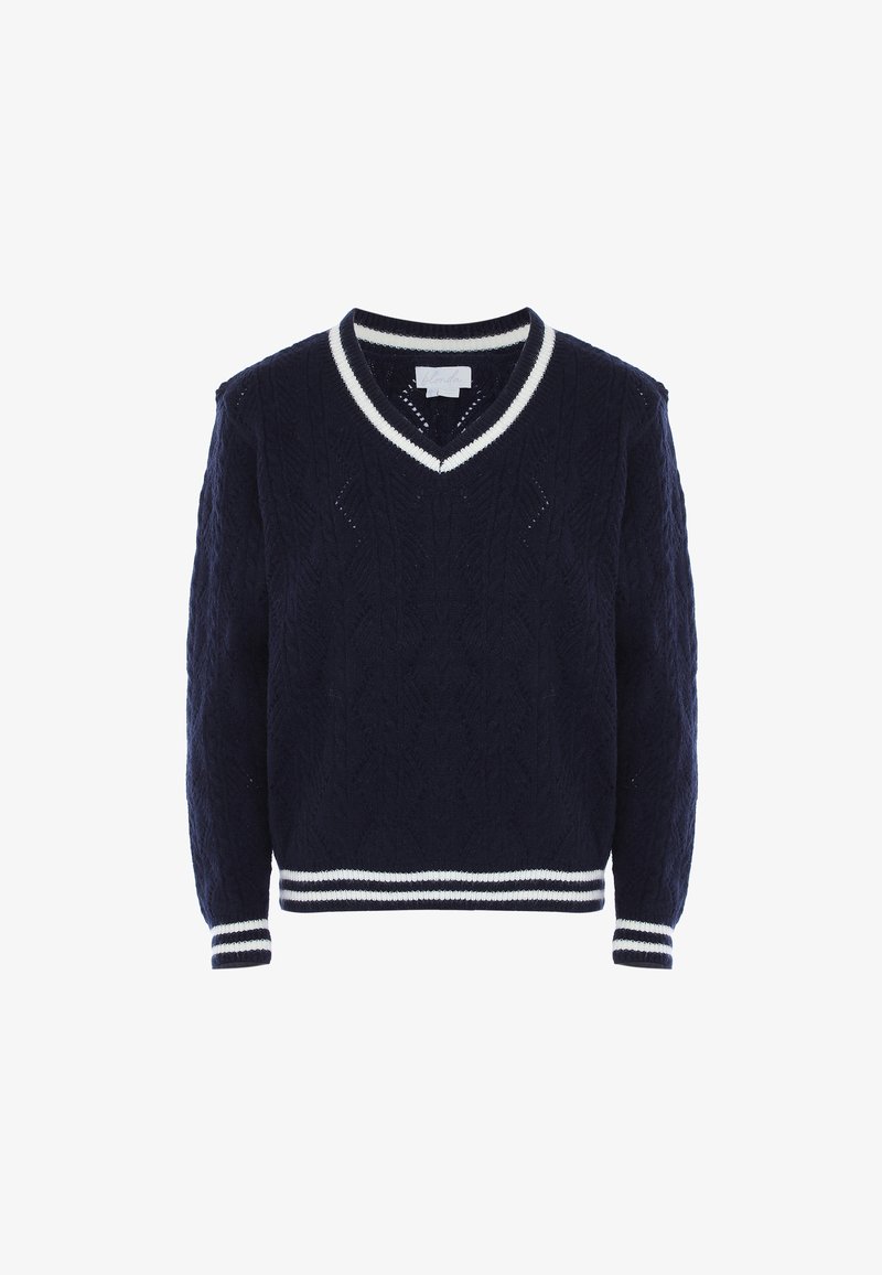 Granatowy sweter z dzianiny z dekoltem w serek, z białymi paskami na ściągaczach i dole, z teksturowanym wzorem oraz średniej długości rękawami.