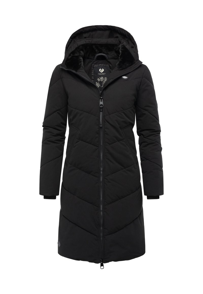 Juodas pūkinis paltas su kapišonu, papuoštas priekinio užtrauktuko, chevrono rašto siūlėmis ir dirbtinio kailio pamušalu kapišono viduje.