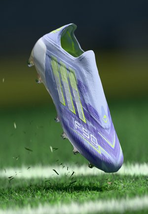 F50 SPARKFUSION LL ELITE WOMENS FG/AG - Moulded stud football boots - violet tone/lucid lemon/purple rush