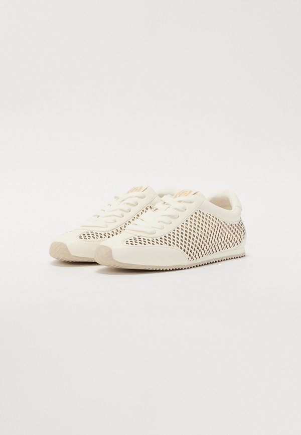 CAREFREE  PILLOW WALK - Trainers3